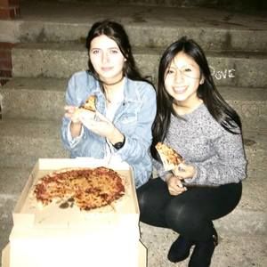 Meet your Posher, Cassandra